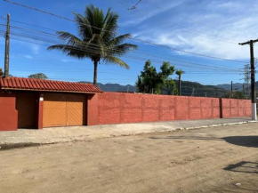 casa piscina jardim Ubatuba